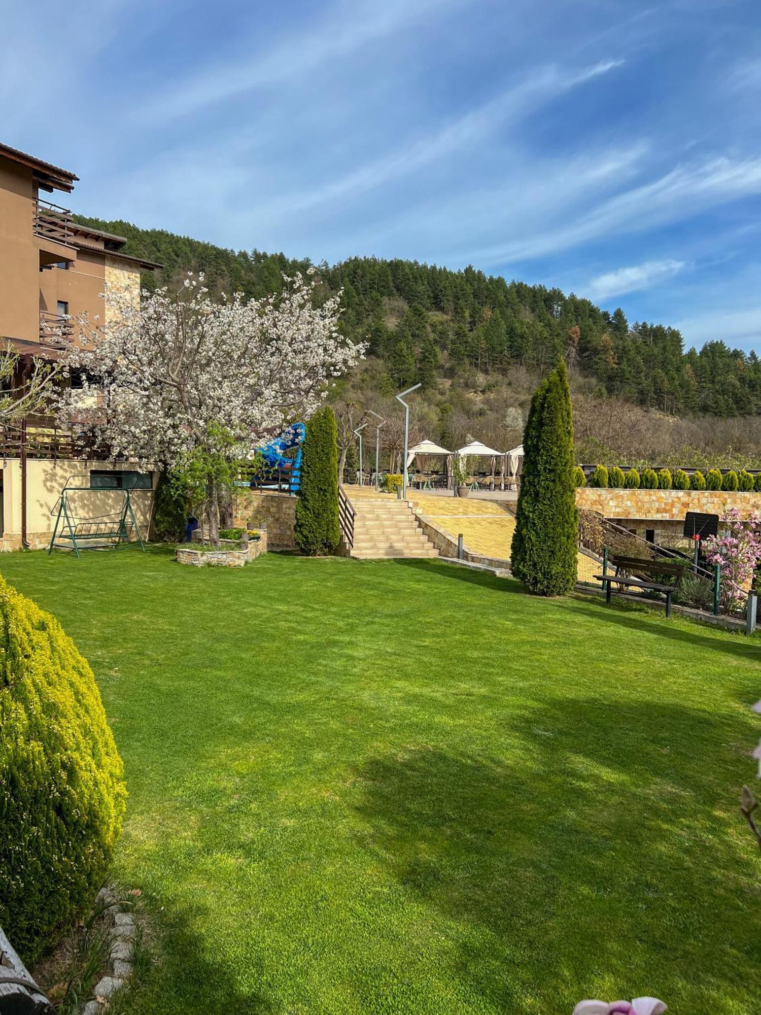 Hotel Ognyanovo Bagian luar foto